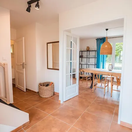 Les Forges - 5 For 8 People * Vasles