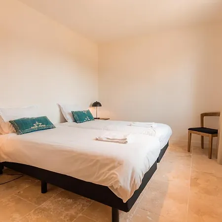 Les Forges - 5 For 8 People Vasles