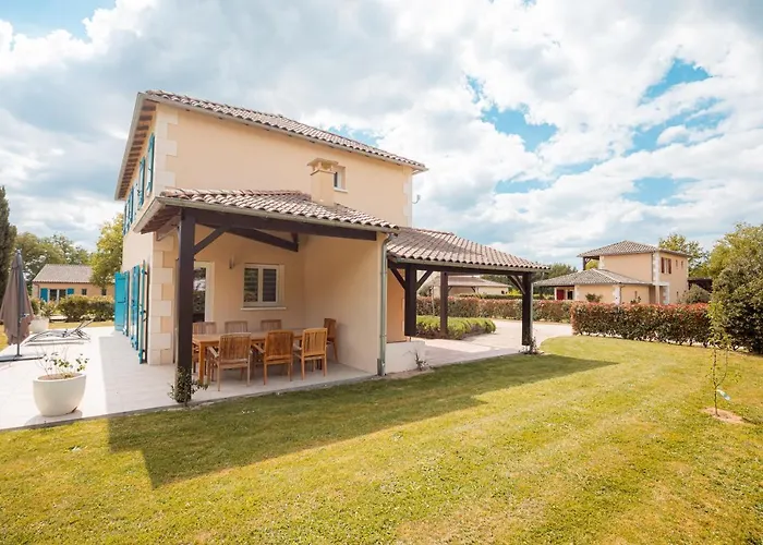 Les Forges - 5 For 8 People Vasles