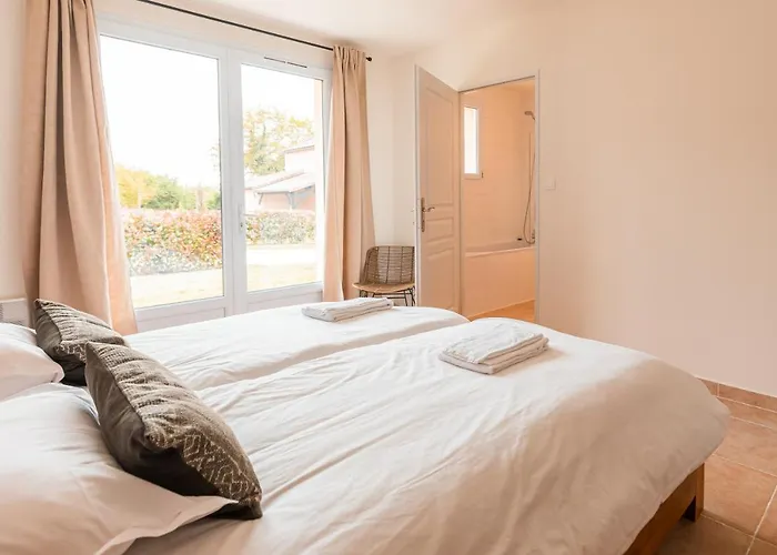 Les Forges - 5 For 8 People *